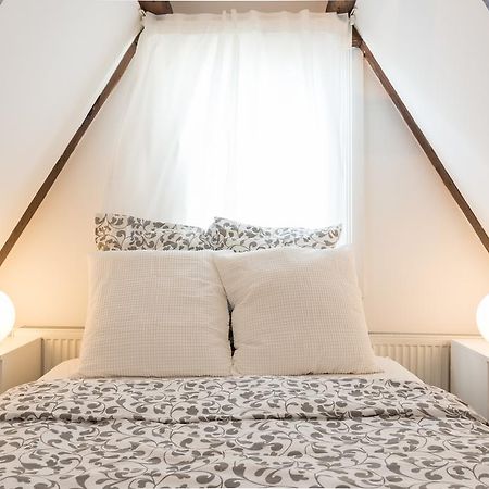 Lil' Dutch Studio Apartment อัมสเตอร์ดัม ภายนอก รูปภาพ
