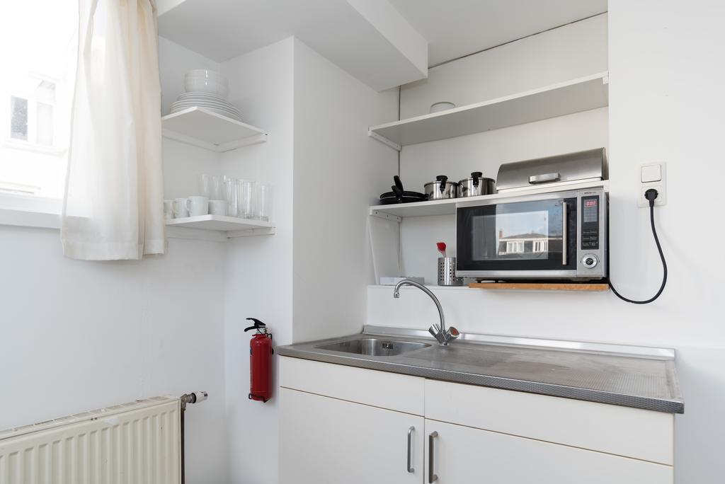 Lil' Dutch Studio Apartment อัมสเตอร์ดัม ภายนอก รูปภาพ