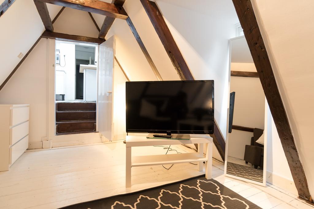 Lil' Dutch Studio Apartment อัมสเตอร์ดัม ภายนอก รูปภาพ